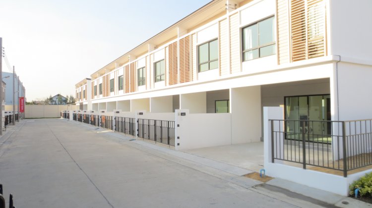 Precast apartment buildings in Thailand