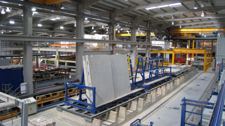 Pallet carousel system for precast elements in Ireland