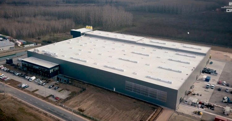 Kostenfaktoren - Luftbild: Betonfertigteilwerk INETON, Ungarn