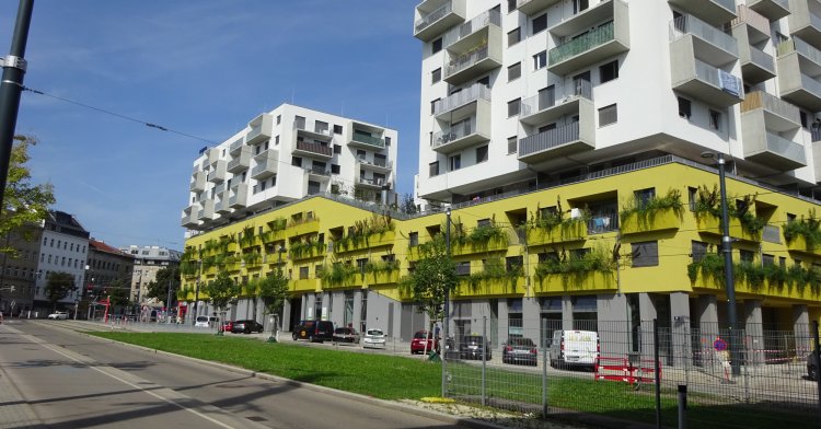 Industrial Prefabrication  - Industrial prefabrication – Houses made of precast concrete elements in Vienna