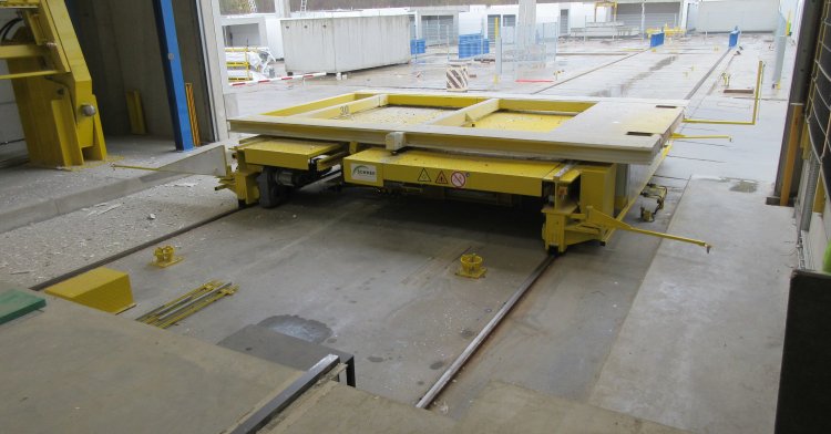 Zapf - Automatischer Ausfahrwagen zum Transport Zapf - Automatischer Ausfahrwagen zum Transport